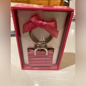 Victoria’s Secret Sexy Little Shopper key chain New in Box